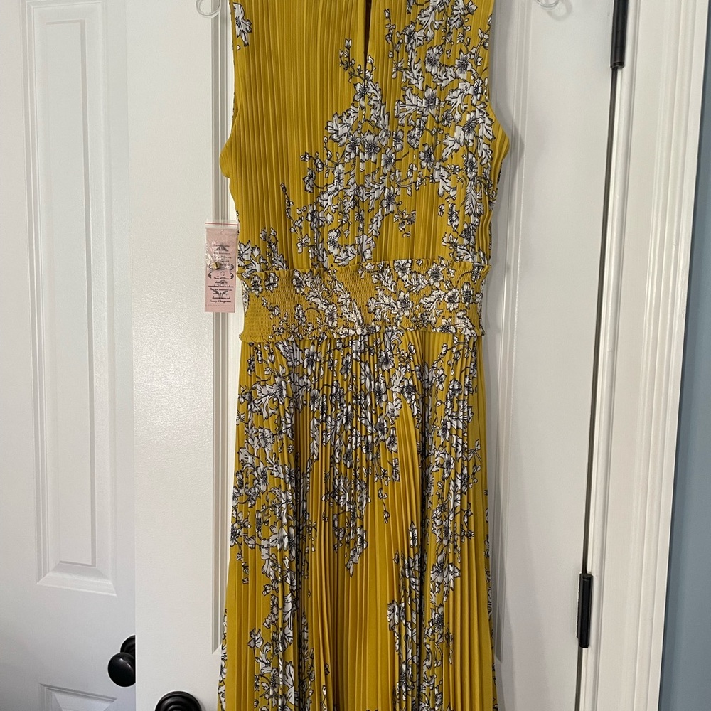 ๐Nanette By Nanette Lempore dress size 10.๐ - Picture 8 of 9